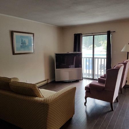 Indoor Comfort In An Outdoor Paradise Sleeps 4- 5 Min To Golf & Ski Apartment Kimberley Ngoại thất bức ảnh