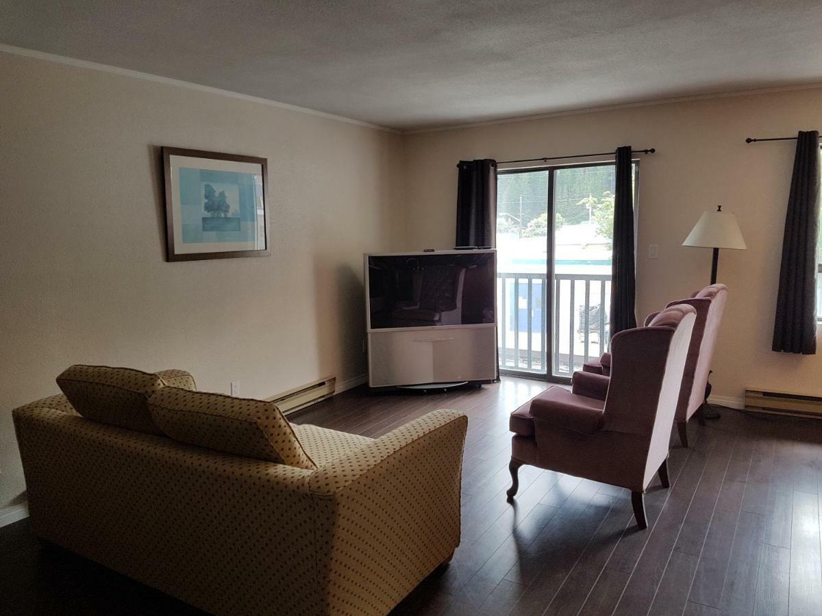 Indoor Comfort In An Outdoor Paradise Sleeps 4- 5 Min To Golf & Ski Apartment Kimberley Ngoại thất bức ảnh